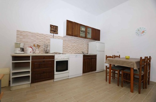 Silo Apartment | Holiday apartment with air conditioning and terrace