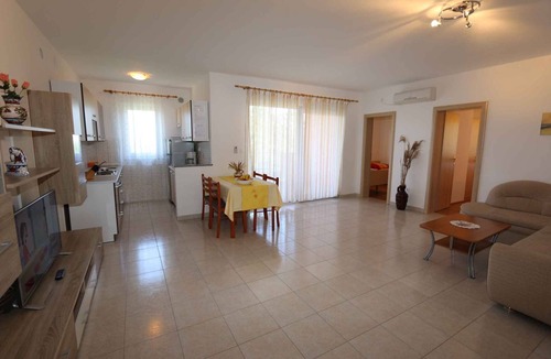 Silo Apartment | Holiday apartment with air conditioning and Internet