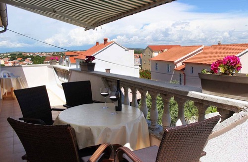 Vodice Apartment | Holiday apartment with balcony and air conditioning