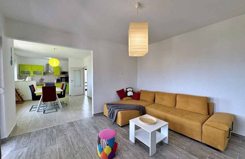 Silo Apartment | Holiday apartment with balcony and barbecue facilities