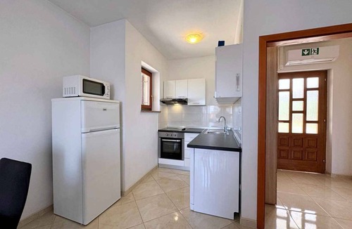 Silo Apartment | Holiday apartment with balcony and sea view