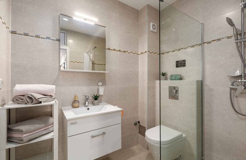 Brulo Apartment | Holiday apartment with garden and WIFI