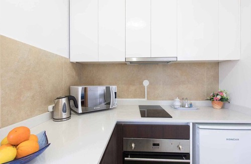 Malinska Apartment | Holiday apartment with balcony and air conditioning