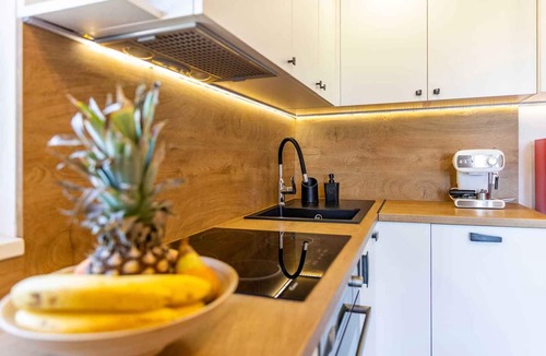Milovcici Apartment | Holiday apartment with terrace