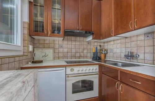 Karigador Apartment | Holiday apartment with covered terrace with sea view