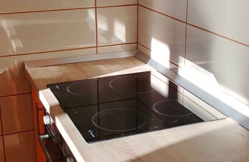 Omisalj Apartment | Holiday apartment with terrace, only 30m from the sea