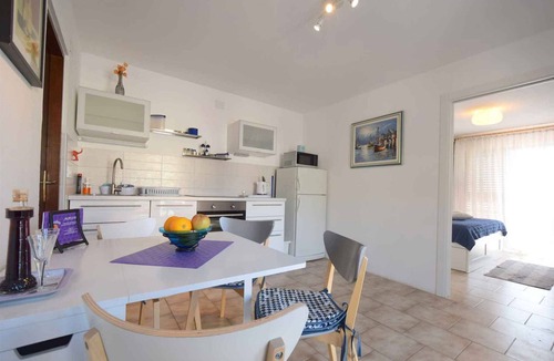 Omisalj Apartment | Holiday apartment with beautiful sea views