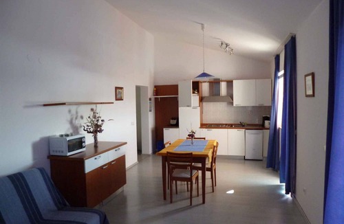 Barbat na Rabu Apartment | Holiday apartment with large terrace and sea view