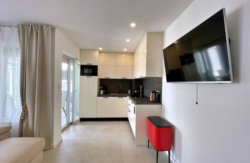 Silo Apartment | Holiday apartment with private hot tub and shared swimming pool