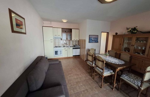 Suha Punta Apartment | Holiday apartment with terrace