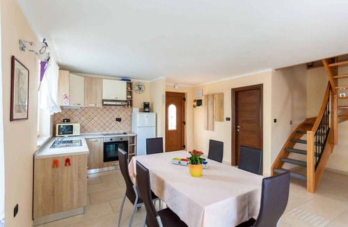 Porat Apartment | Holiday apartment with two bedrooms and balcony