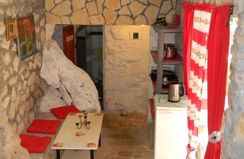 Jadrija Apartment | Holiday flat in Šibenik with large barbecue