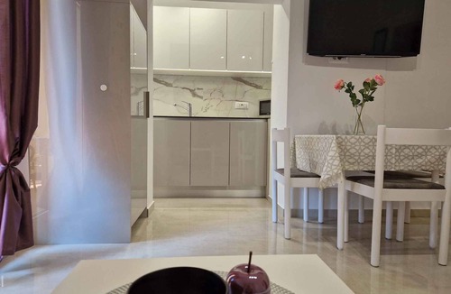 Baska Apartment | Holiday flat modernly furnished only 300 m from the sea