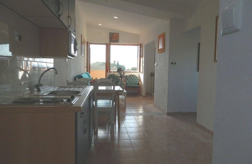 Jadrija Apartment | Holiday flat with a view of the water