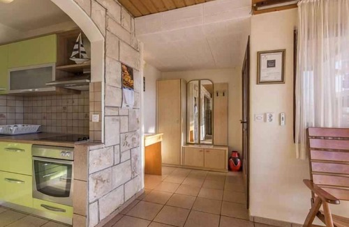 Karigador Apartment | Holiday flat with air conditioning