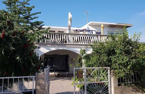 Pirovac Apartment | Holiday flat with barbecue and air conditioning