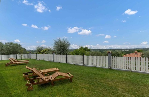 Materada Apartment | Holiday flat with heatable pool
