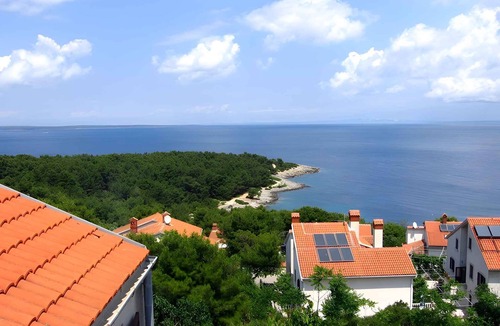 Cove Murtar Apartment | Holiday flat with sea view