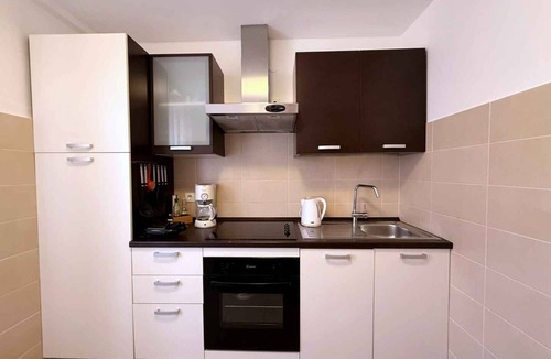 Cizici Apartment | Holiday flat with sea view