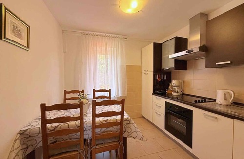 Cizici Apartment | Holiday flat with sea view