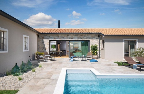 Bale Villa | Holiday Home Amadea with Pool