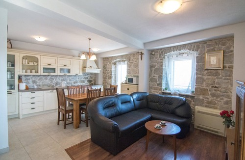 Lokva Rogoznica House | Holiday home Ante, (15275), Lokva Rogoznica, hr