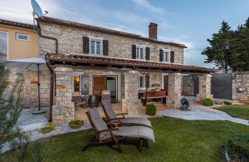 Kanfanar House | Holiday Home Ana