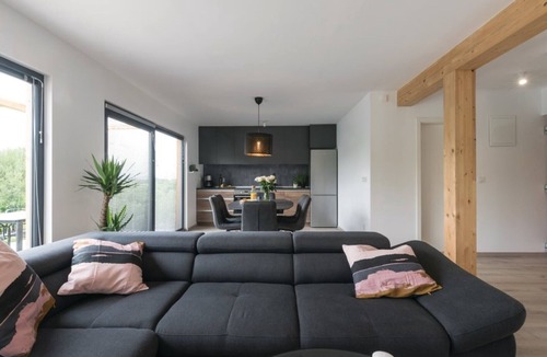 Lekenik House | Holiday Home Arbaro - Three Bedroom Holiday Home with Pool
