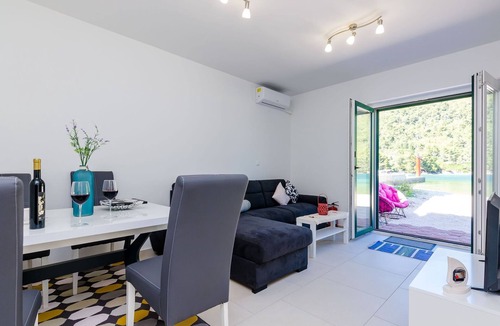 Broce House | Holiday home Barbara - Two Bedroom Holiday home