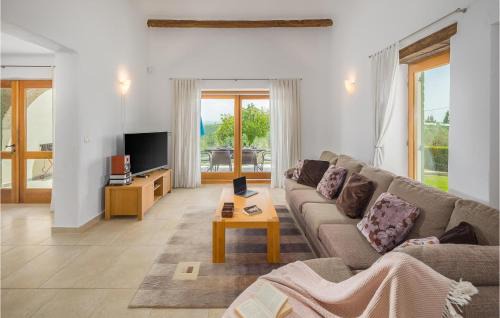 Baredine House | Holiday Home Baredine Bb Iv