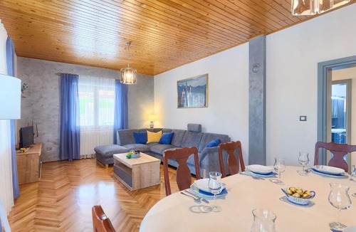 Marici House | Holiday Home Begonija