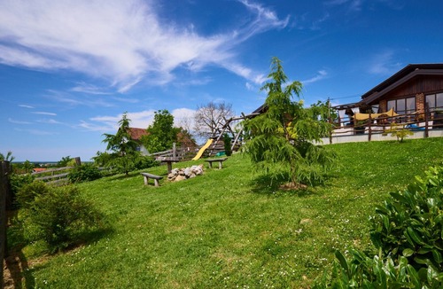 Popovaca Villa | Holiday Home Blackrock Siscia by Villas Guide