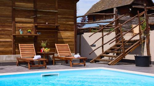 Popovaca Villa | Holiday Home Blackrock Siscia by Villas Guide