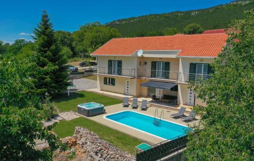 Velika Cista House | Holiday Home Cista Velika With Outdoor Swimming Pool 311
