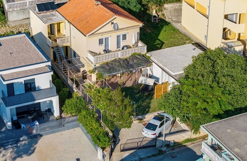 Rtina Villa | Holiday home for 8 Persons, 80 m from the sea, 4 bedrooms, 2 kitchens, 3 bathr.