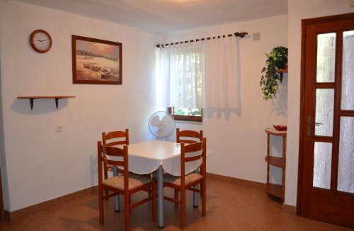 Draga Bascanska Apartment | Holiday Home Garina