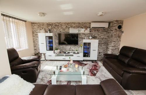 Luka House | Holiday Home Gracia