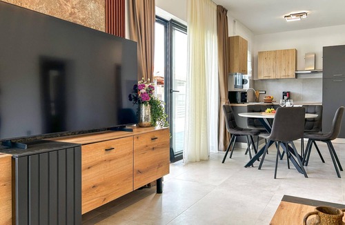 Benkovac House | Holiday home Green Paradise