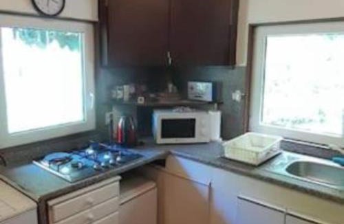 Samobor House | Holiday Home Green Side Cottage - Two Bedroom Holiday Home