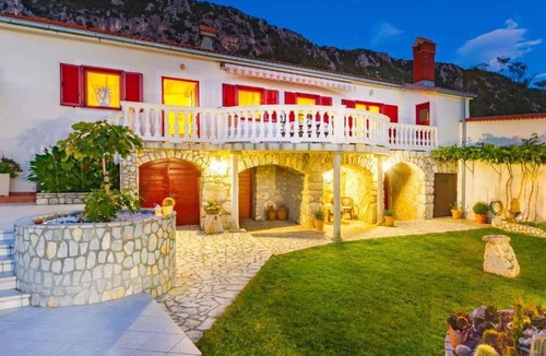 Bribir House | Holiday home in Bribir 39127