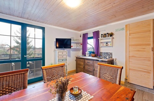 Lipnica House | Holiday Home in Havidic Selo with Garden