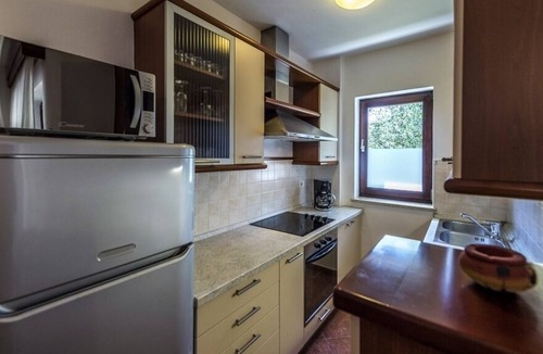 Kadumi House | Holiday Home in Kadumi with Air condition, WIFI, Washing machine, Dishwasher (625-1)