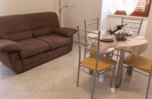 Mosenice House | Holiday home in Moscenice 15209