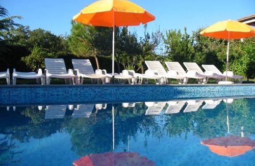 Vrvari House | Holiday Home in Poreč with Terrace, Air condition, WIFI, Dishwasher (4400-5)