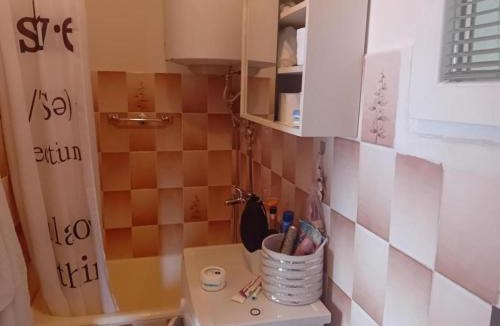 Breznik Plesivicki House | Holiday Home in Prilipje with Terrace