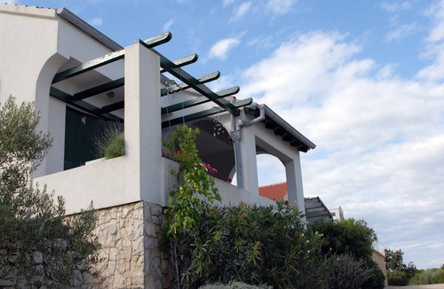 Veli Rat House | Holiday Home in Veli Rat near Saharun