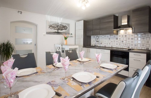 Blato na Cetini House | Holiday home Jelena with private pool