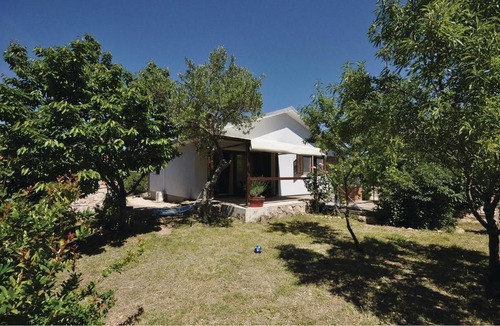 Jezera House | Holiday Home Jezera Put Svroka