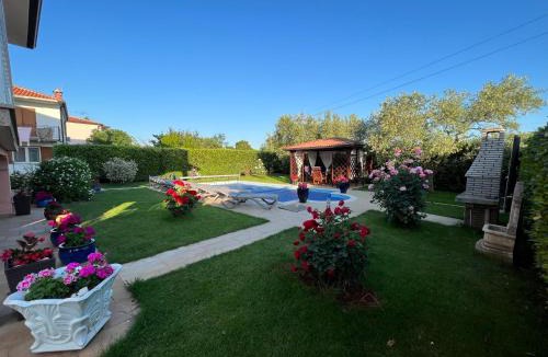Finida Villa | Holiday Home Korenic