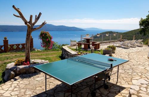 Sveta Jelena House | Holiday Home Kristijana by Interhome